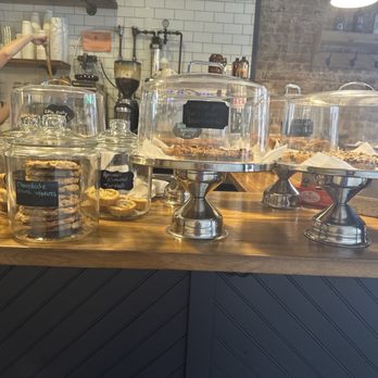 Il Bambino - Bakery Counter - Italian Near Me - Astoria, New York