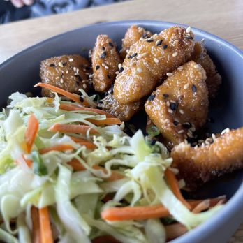 Roe Seafood Restaurant - Sesame chicken - Seafood Near Me - Long Beach, California Roe Seafood Restaurant - Sesame chicken - Seafood Near Me - Long Beach, California