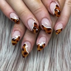 Luxe Mani and Pedi Lounge
