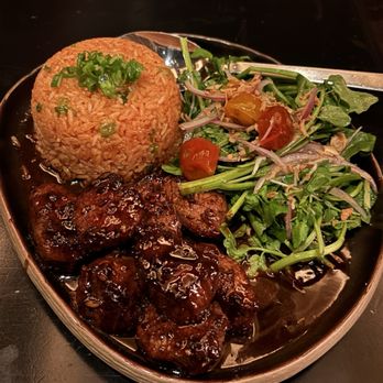 LSXO - Shaken beef dish - Vietnamese Near Me - Huntington Beach, California LSXO - Shaken beef dish - Vietnamese Near Me - Huntington Beach, California