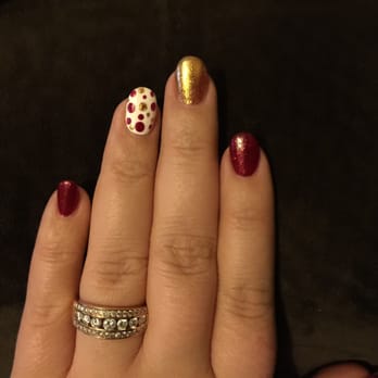 Greenfield Nails & Spa - Gilbert - Christmas nails by Emma - Nail Salons Near Me - Gilbert, Arizona