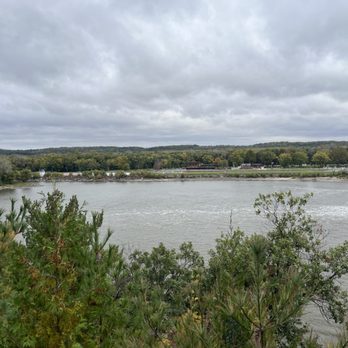 Starved Rock State Park - Parks Near Me - Utica, Illinois