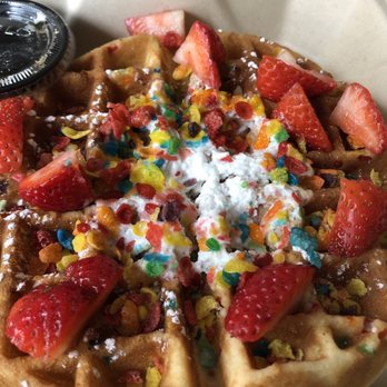 The Under Chiefs - Strawberry Fruity Pebble Waffle - Caterers Near Me The Under Chiefs - Strawberry Fruity Pebble Waffle - Caterers Near Me