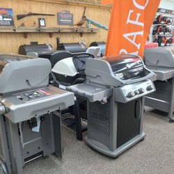 Pettigrew True Value Hardware - Grills galore!