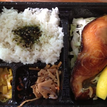 Asian Mix - Miso butterfish bento - Fast Food Near Me - Honolulu, Hawaii