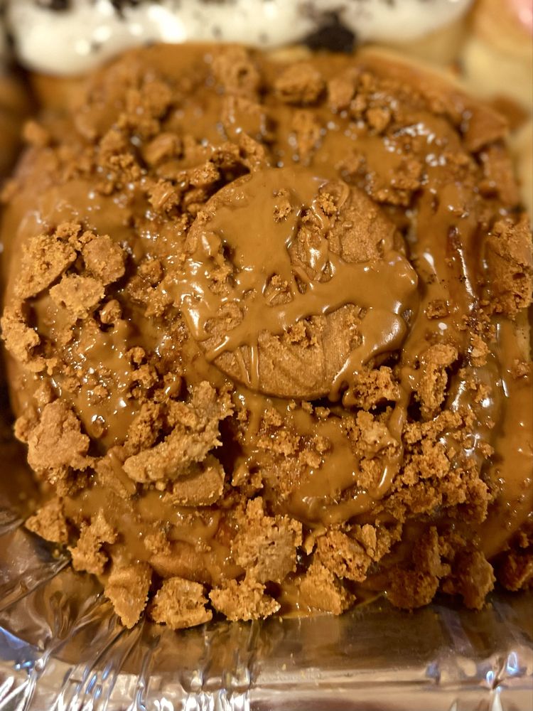 Ellis Hardy Baking Co Logo