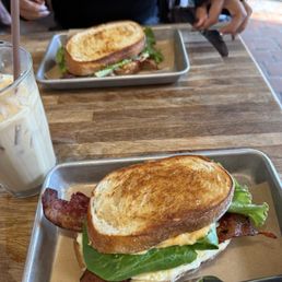 Egg Breakfast Sandwich