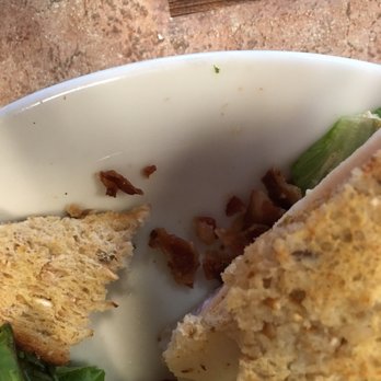 Denny's - Oh yeah and I forgot to mention that dirty plate - American Near Me - Austintown, Ohio