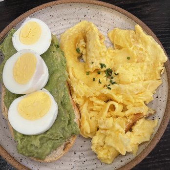 Henley - Avocado toast and scrambled eggs - New American Near Me - Nashville, Tennessee Henley - Avocado toast and scrambled eggs - New American Near Me - Nashville, Tennessee