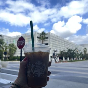Starbucks - Iced quad espresso - Coffee & Tea Near Me - Orlando, Florida Starbucks - Iced quad espresso - Coffee & Tea Near Me - Orlando, Florida