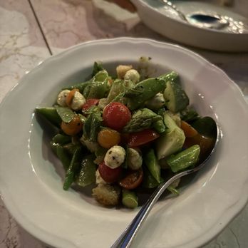 Beethoven Market - Panzanella - Italian Near Me - Los Angeles, California Beethoven Market - Panzanella - Italian Near Me - Los Angeles, California