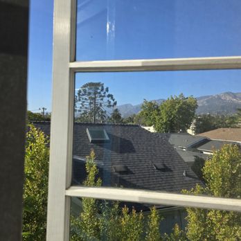 Bath Street Inn - View from my 3rd floor room. - Bed & Breakfast Near Me - Santa Barbara, California