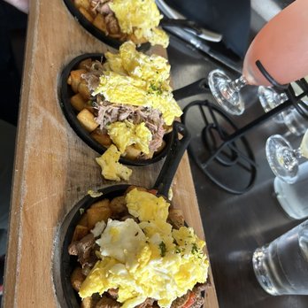 Flights Restaurant And Bar - Hash flight - New American Near Me - Burlingame, California Flights Restaurant And Bar - Hash flight - New American Near Me - Burlingame, California
