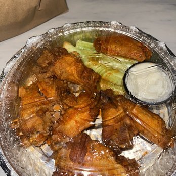 The Hop Shoppe - Classic Buffalo Wings - Gastropubs Near Me - Staten Island, New York The Hop Shoppe - Classic Buffalo Wings - Gastropubs Near Me - Staten Island, New York