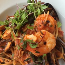 Farina pizzeria - Wow, seafood!