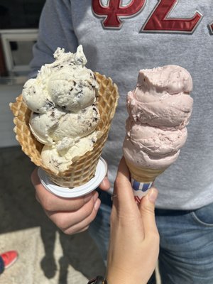 Lone Oak Ice Cream by null