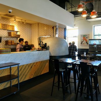 Modern Market Eatery - Salad Near Me - Austin, Texas