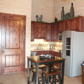Lighthouse Hill Ranch - Kitchenette Joan of Arc Suite - Vacation Rentals Near Me - Johnson City, Texas