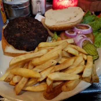 Yippee-ei-o! - Burger not worth $15 - Steakhouses Near Me - Tusayan, Arizona