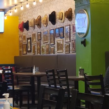 Sinaloa Factory - Ambience - Sushi Bars Near Me - Toronto, Ontario Sinaloa Factory - Ambience - Sushi Bars Near Me - Toronto, Ontario