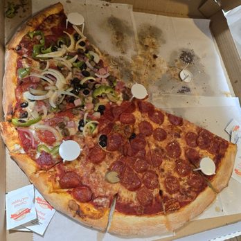 Tony's New York Pizza - 1/2 pepperoni and 1/2 supreme 24 inch - Pizza Near Me - Houston, Texas Tony's New York Pizza - 1/2 pepperoni and 1/2 supreme 24 inch - Pizza Near Me - Houston, Texas