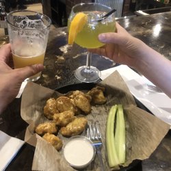 Big Boiler Brewing - Garlic parm boneless wings!