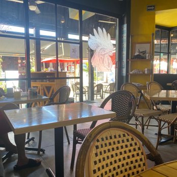 Rooster Café - Sitting inside looking out! - Breakfast & Brunch Near Me - Isla Mujeres, ROO