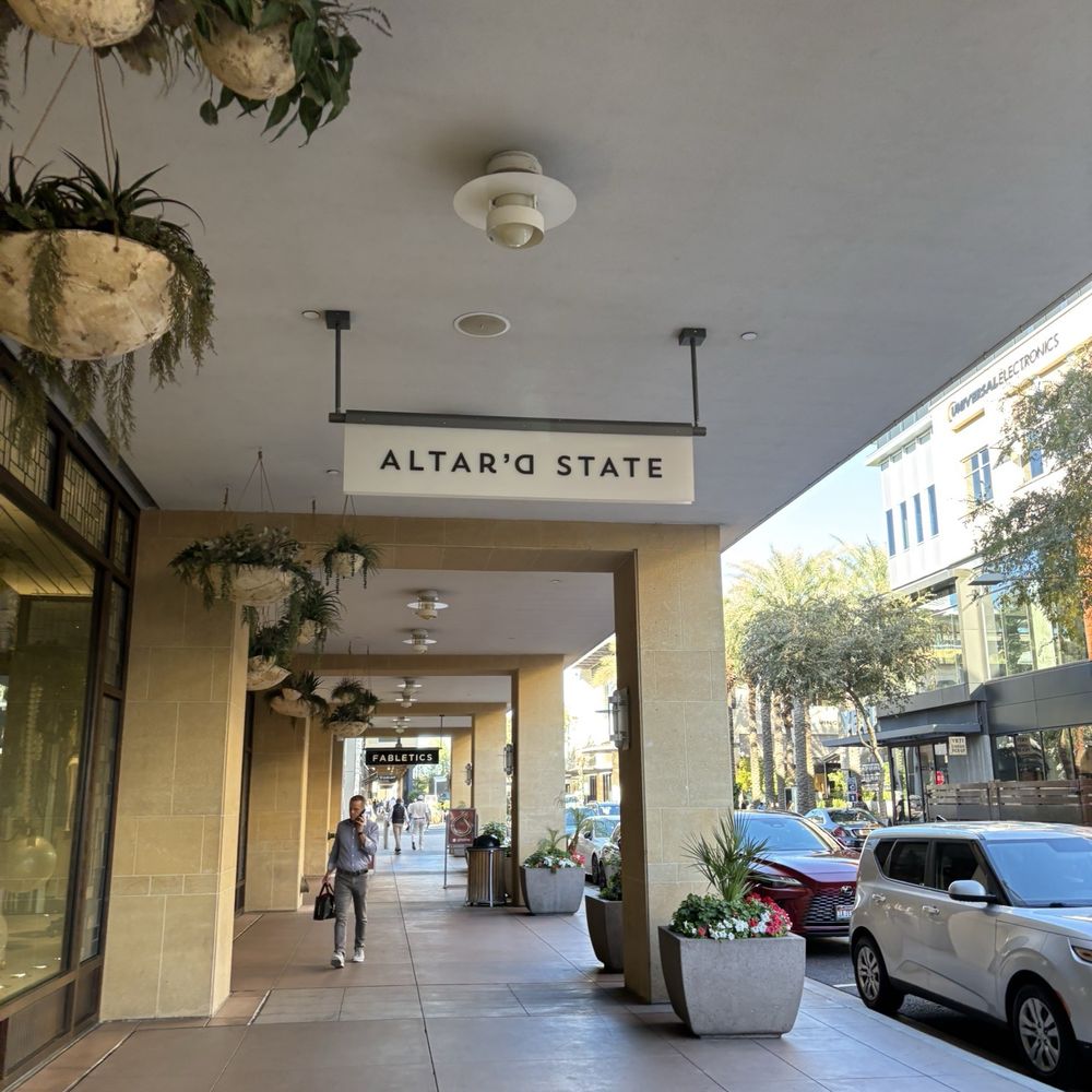 Altar'd State Scottsdale Quarter - Women's Clothing Near Me - Scottsdale, Arizona