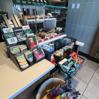 Starbucks - Coffee & Tea Near Me - Irwindale, California