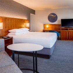 Hyatt Regency Crystal City at Reagan National Airport - Guest Room