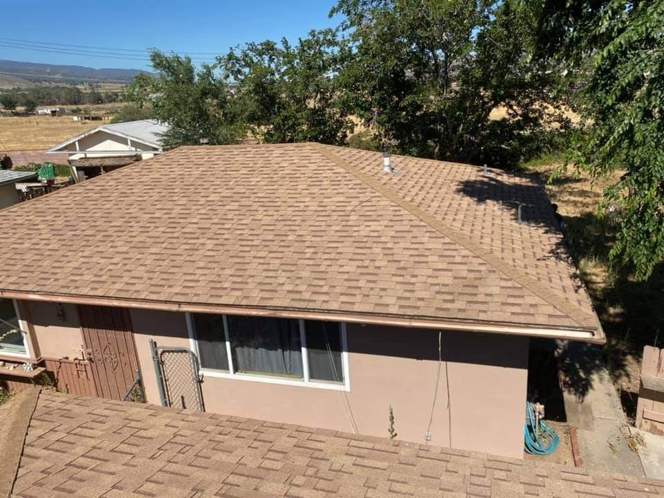 Slide of Ed and J United Roofing