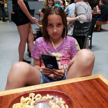 Maui Brewing - Cranky kid mac n cheese approved! - Brewpubs Near Me - Lahaina, Hawaii Maui Brewing - Cranky kid mac n cheese approved! - Brewpubs Near Me - Lahaina, Hawaii
