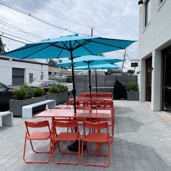 Artie's - outdoors - Pizza Near Me - Maplewood, New Jersey