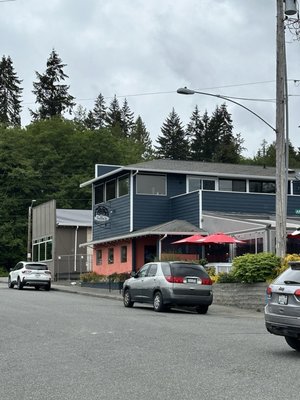 Sully's Bistro & Bar by null