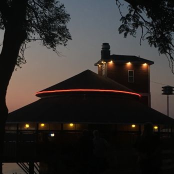 The Silo Restaurant - Perfect summer evening at The Silo - Hot Dogs Near Me - Lewiston, New York The Silo Restaurant - Perfect summer evening at The Silo - Hot Dogs Near Me - Lewiston, New York
