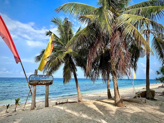 Coco Grove Beach Resort by null