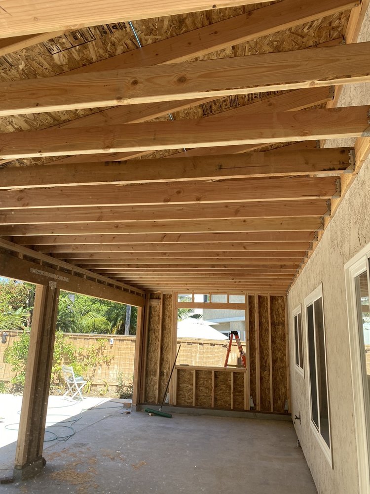 Slide of Economico Construction