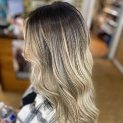 Cline's Salon Vista