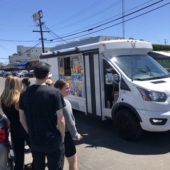 Goodies Truck - Ice Cream & Frozen Yogurt Near Me Goodies Truck - Ice Cream & Frozen Yogurt Near Me