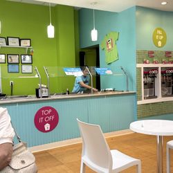 sweetFrog Premium Frozen Yogurt