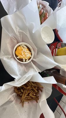 Bubby's Beefs & Red Hots by null