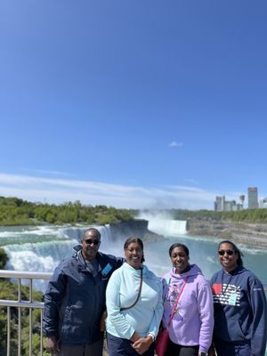 Maid of the Mist by null