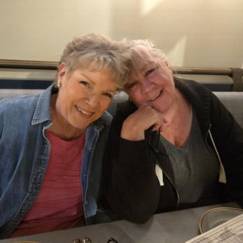 Arts & Central - Best Florida Neighbors Sandy and patty - American Near Me - Sarasota, Florida