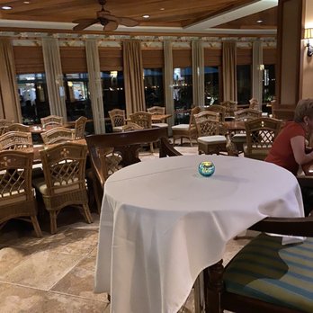 The Waterfront Inn - Dinning room - Hotels Near Me - The Villages, Florida The Waterfront Inn - Dinning room - Hotels Near Me - The Villages, Florida