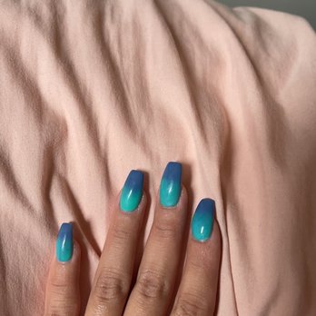 Ele Ela Nail Salon - Nail Salons Near Me - Pacifica, California