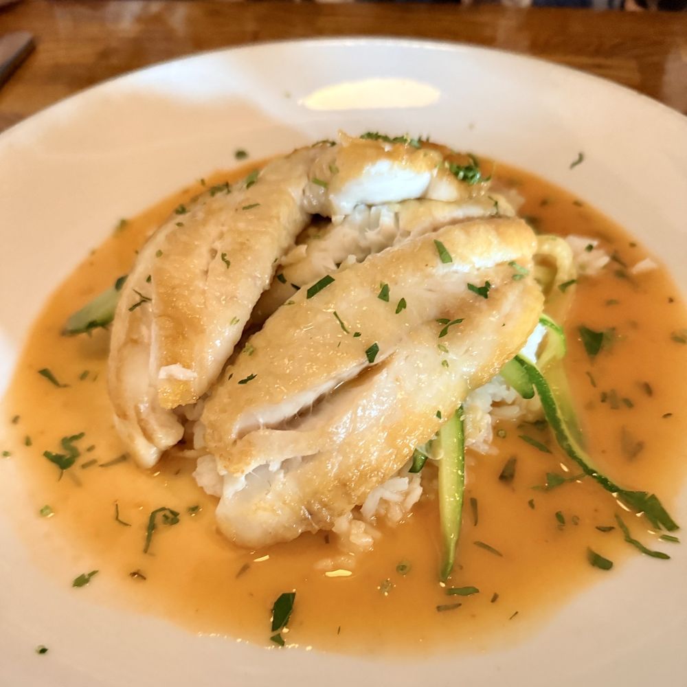Jimmy's Bistro - Snapper in beure blanc - Seafood Near Me - Delray Beach, Florida