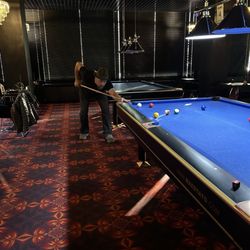 Diament - Very pretty pool bar