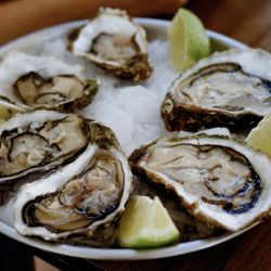 Champney's Restaurant & Tavern