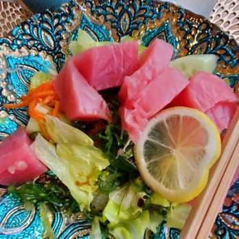 Sand Pebbles Restaurant - Tuna - Sushi Bars Near Me - Aurora, Ohio