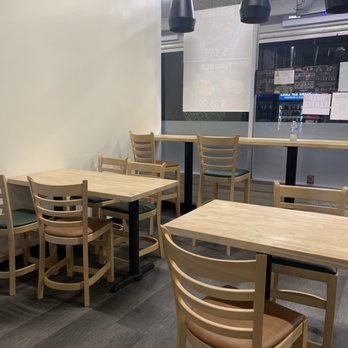 Slice Pizza & Krunchy Chicken - Inside/seating - Pizza Near Me - San Leandro, California Slice Pizza & Krunchy Chicken - Inside/seating - Pizza Near Me - San Leandro, California